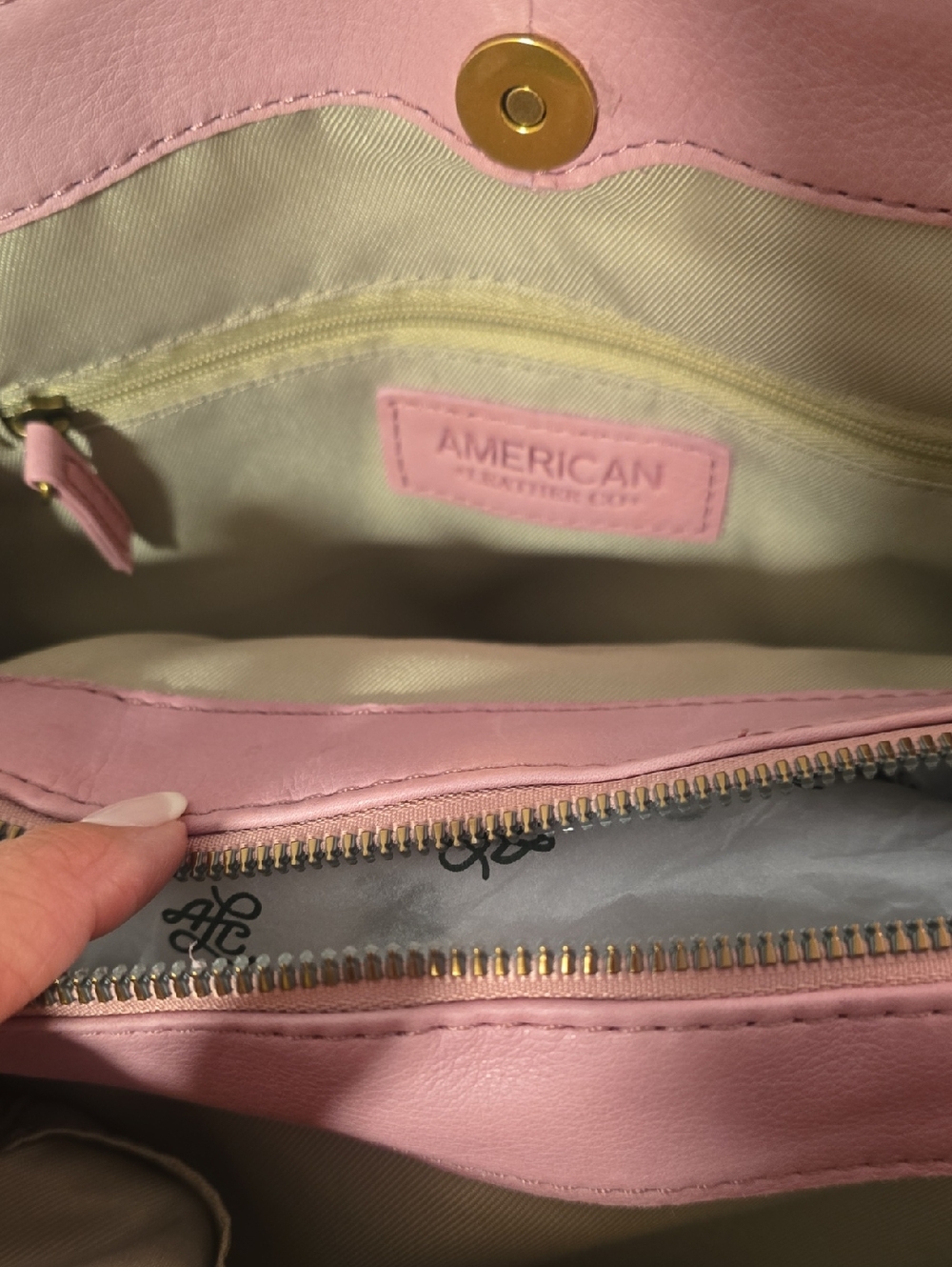 American Leather ComapanyPink Leather Shoulder Bag with Top Handle - Picture 8 of 8